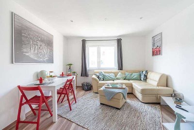 Exklusive 2-Raum-Wohnung mit EBK in Waiblingen