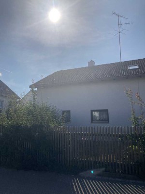 Einfamilienhaus mit Garten und Terrasse – auch WG-geeignet!