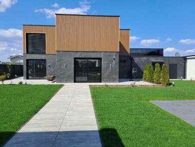 Modernes Architektenhaus am See ! Ausstattung und Design auf höchstem Niveau