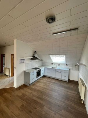 680 € - 65 m² - 2.0 Zi.