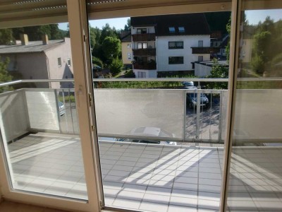 Schöne 2-Zimmer-Wohnung mit Balkon in Kaiserslautern