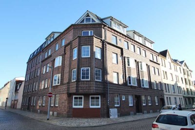 Drei-Zimmer-Dachgeschoss-Masionette-Wohnung in Faldera - Neumünster