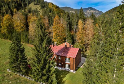 Sonnige 3-Zimmer-Wohnung im 1. Obergeschoss mit Gartennutzung #alleinlage #naturpur #berge #dahoam