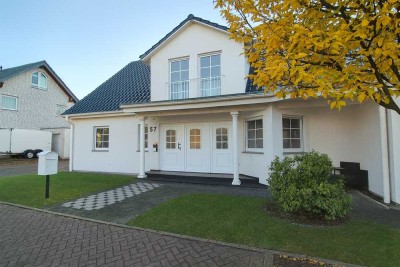 Exklusive Erdgeschosswohnung mit Garten, Kamin, Top Einbauküche, Platz für Homeoffice