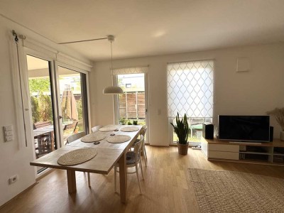 Moderne 3-Raum-EG-Garten Wohnung mit EBK in Freising (Energie: A, Baujahr 2016)