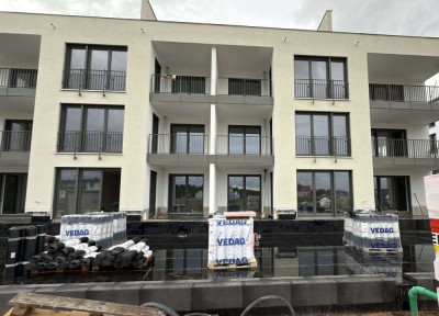 Neubau-Erstbezug 2-Zimmer-Wohnung mit Garten
