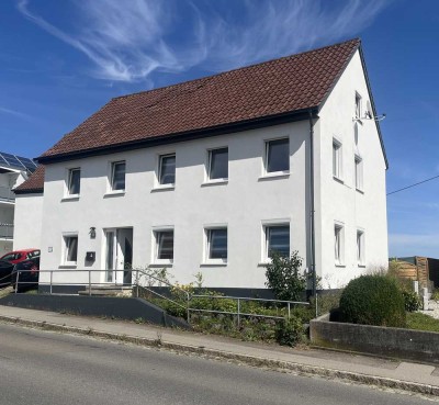 Charmantes Einfamilienhaus mit Lagerhalle zu verkaufen!