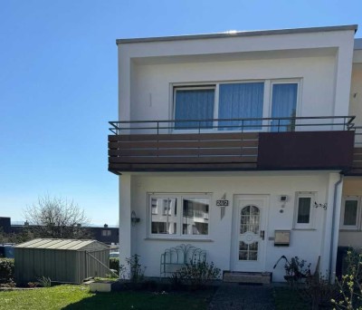 Provisionsfrei* Reiheneckhaus von Privat in Herrenberg - Brahmsstraße