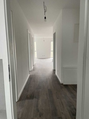 Exklusive 4-Zimmer-Wohnung in Königswinter - mit Blick auf das Siebengebirge!