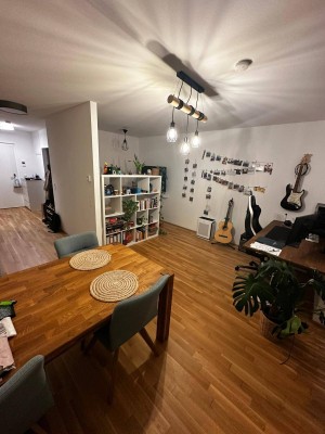 Schöne Neubauwohnung mit großer Loggia am Höchstädtplatz