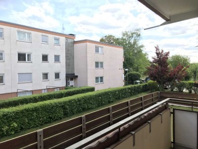 Stilvolle 3-Zimmer-Wohnung mit gehobener Innenausstattung und EBK in Stuttgart