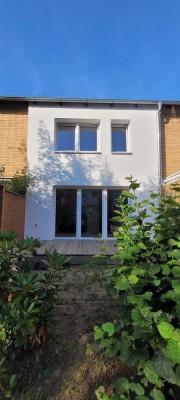 Gartenidylle in Lübeck St. Jürgen - Erstbezug nach energetischer Sanierung