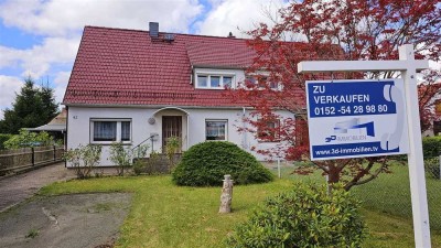 Ideal für Ruhesuchende und Pensionäre: DHH in Löbau-Ebersdorf mit schönem Garten am Ortsrand