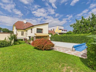 Traumhaus in Ternitz: 5 Zimmer, Garten, Pool &amp; Garagen für nur 299.000 €!
