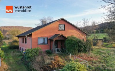 Bungalow in Lemgo-Lüerdissen mit Ausbaupotenzial und angrenzender Wiese