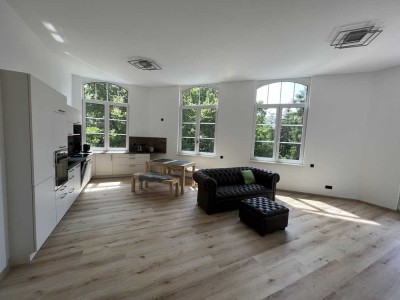 Hochwertig stilvollle und familienfreundliche Wohnung in Marienthal, inkl. neuwertige Markenküche (B