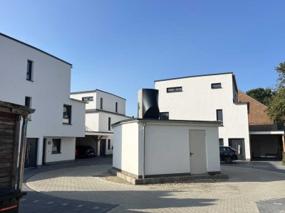 Neubau-Maisonette: Exklusiver Erstbezug in idyllischer Lage