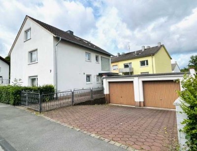 Nähe Sauerlandpark! Solides 2 Familienhaus mit 2 Garagen! und neuer Heizung!