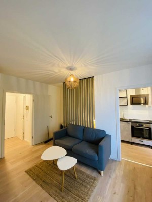 Modernisierte & möblierte 1,5-Zimmer-Wohnung mit EBK und Balkon in Krefeld