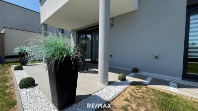 Exclusives Zweifamilienhaus mit 250m2