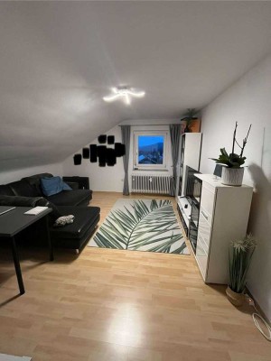 Attraktive 2 Zimmer-Dachgeschosswohnung