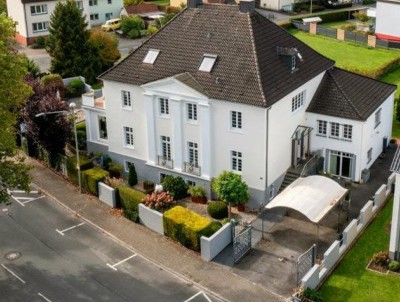 Exklusive 3-Zimmer Dachgeschosswohnung in stilvoller Jugendstilvilla – Wohnen mit Weitblick im Herzen von Welver