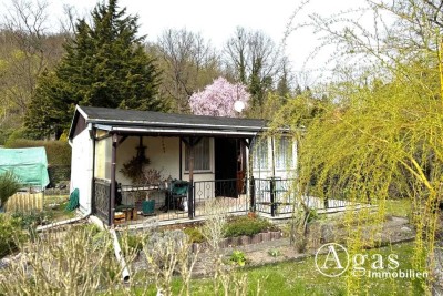 Gartengrundstück mit Ferien-Bungalow am Ortsrand von Liepe in einer Gartensiedlung am Kanal