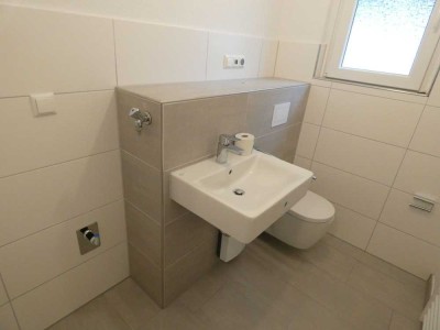 ** Modernisierte 2-Zi-Wohnung mit Balkon unweit des Uni-Klinikums sucht einen neuen Mieter **