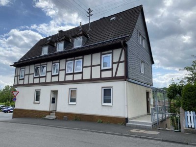 Gemütliche 2 ZKB Singlewohnung mit EBK  in Siegen-Weidenau