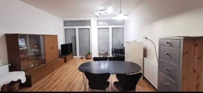 Attraktive, barrierefreie 2,5-Zi.-Wohnung im EG mit grosser Garage in Heilbronn-Süd