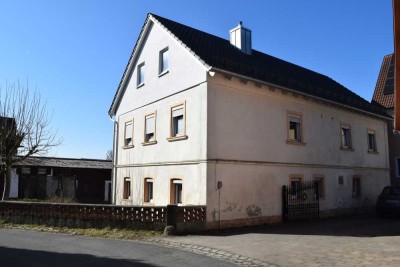 Bauernhof zur Tierhaltung mit 12,5 ha landwirtschaftlichen Flächen