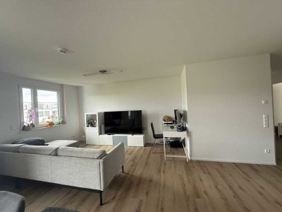 Wunderschöne 3-Zimmer-Wohnung mit Balkon und 2 Badezimmer