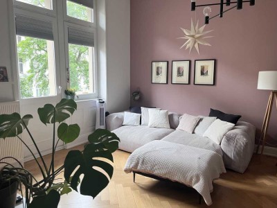 Wunderschöne 5-Zimmer-Altbauwohnung mit EBK & 3 Balkonen im Westend