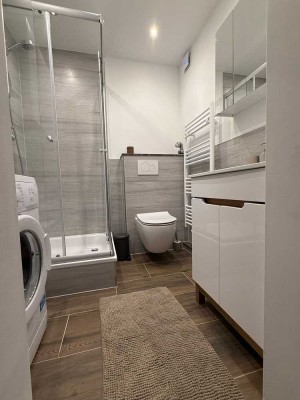 Luxuriöse voll-möblierte Studiowohnung in Haaren