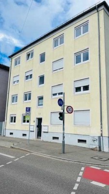 Gut geschnittene 2-Zimmer-Wohnung mit Potenzial im beliebten Stadtteil Freiburg-Oberwiehre