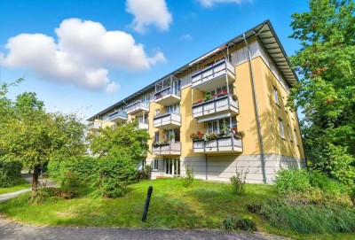 Freie, helle 2-Zimmer-Wohnung! Aufzug! BLK! TG! EBK!