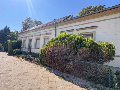 Britzer Damm: ca. 200 m² auf 2 Etagen per SOFORT für MAXIMAL 8 Monate zu VERMIETEN