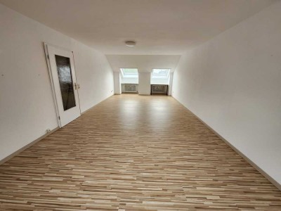 Schöne 2-Zimmer-DG-Wohnung in Bad Lippspringe