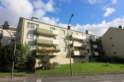 Lichtdurchflutete 4 Zimmer Wohnung ab sofort verfügbar!
