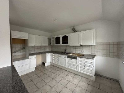 4 Zimmer Küche Bad auf 2 Etagen 110qm