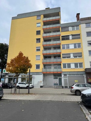 Erstebezug nach komplett Sanierung * zentral gelegen
