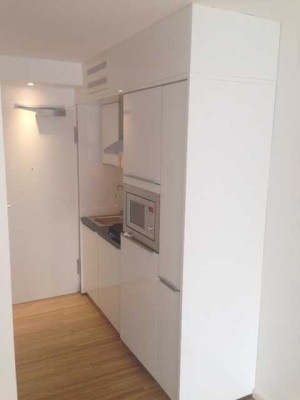helle 1 ZiWhg, Uninähe mit Balkon und EBK