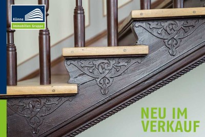 Lichtdurchflutete 3-Zimmer-Dachgeschosswohnung mit Stuck & Stil in der Südvorstadt