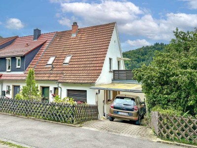 Doppelhaushälfte mit großem Garten und tollem Ausblick in attraktiver Lage von Neckargemünd