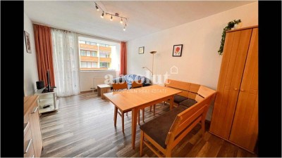 Attr. Mietwohnung: Ca. 54 m², Balkon, separates Schlafzimmer &amp; Küche, Balkon - zentrumsnah in Kaprun