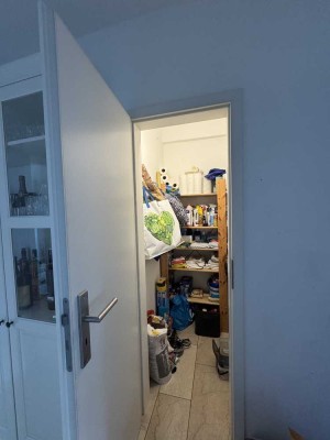 Helle 2-Zimmer-Wohnung, zentral gelegen in Düsseldorf