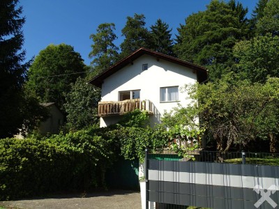 Einfamilienhaus mit leichtem Sanierungsbedarf in Bestlage in der Bezirkshauptstadt