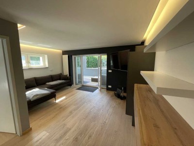 **Exklusives möbliertes Appartement in Top Lage** !!All-Inclusive-Miete!!