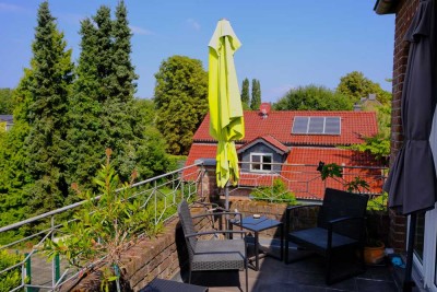 Wunderschöne, lichtdurchflutete Dachgeschosswohnung in Meerbusch Büderich
