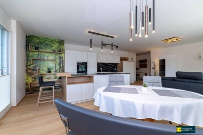 Wohnjuwel in Hietzing: Großzügige 5-Zimmer Wohnung mit Balkonterrassen, Fernblick &amp; Garagenplatz